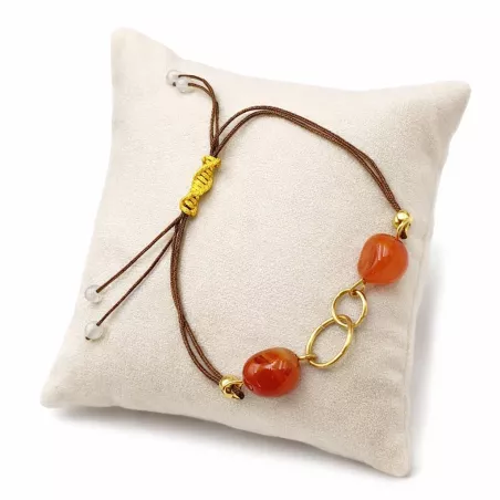 Bracelet fil Eta – Agate – acier inoxydable doré – vue rapprochée