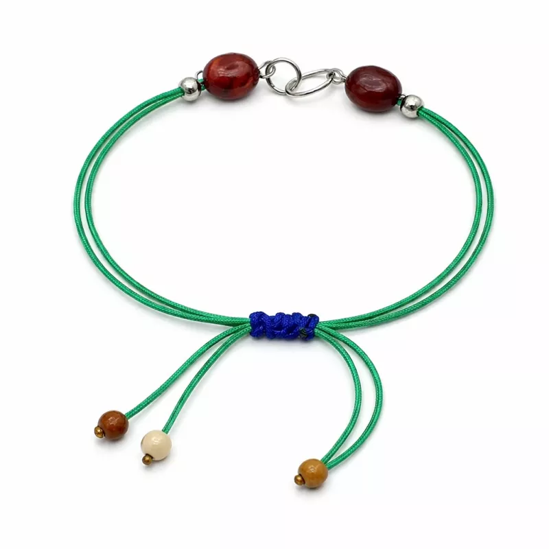 Bracelet fil Eta – Calcédoine – acier inoxydable argenté – vue du bracelet