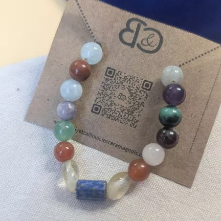 Bracelet en acier inoxydable doré avec pierres naturelles multicolores et fermoir homard