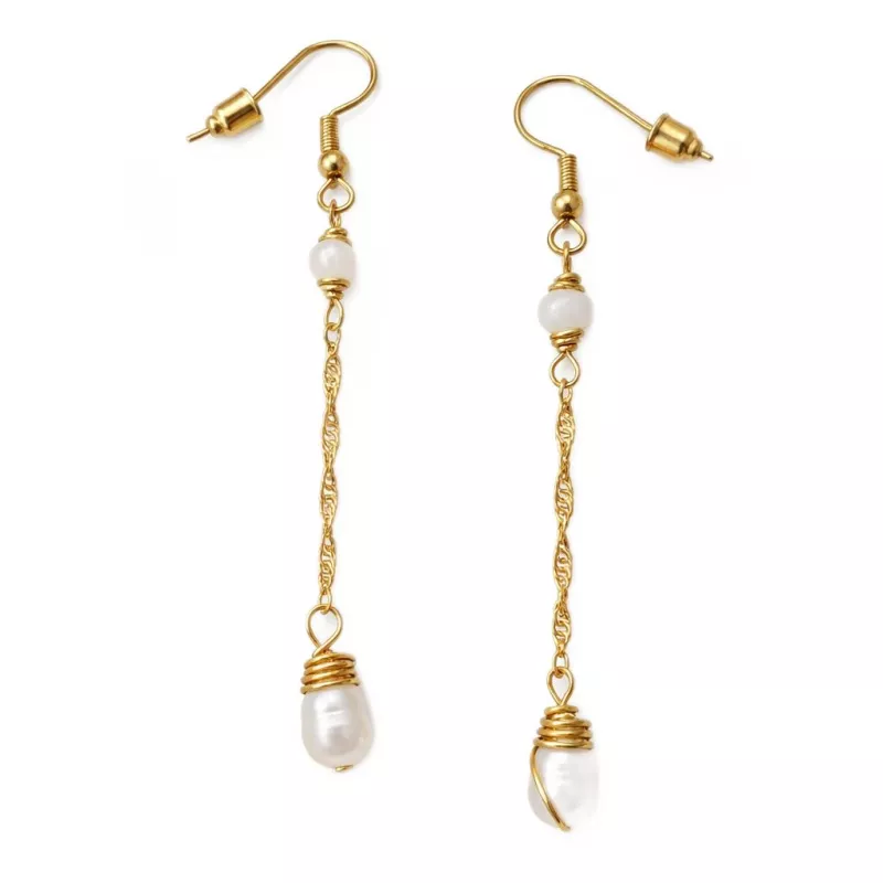 Boucles Rusalka longues artisanales en acier inoxydable doré