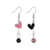 boucles passion avec un coeur et pierre naturelle, acier inoxydable argenté, rose, noir, fond blanc