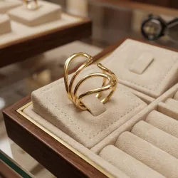 Bague graphique selection boutique