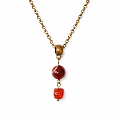 Pendentif du collier Vintage en agate et tourmaline rouge
